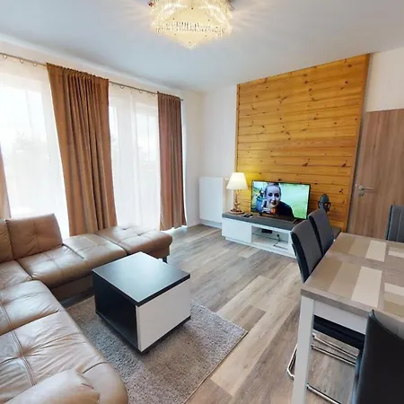 Tobias, Primo, Stary Smokovec *